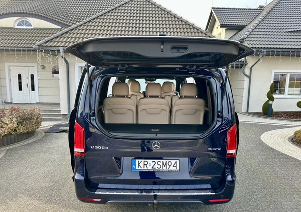 Mercedes-Benz Klasa V cena 249900 przebieg: 70000, rok produkcji 2020 z Kielce małe 466
